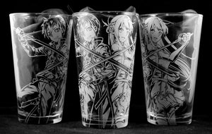 Kirito and Asuna from Sword Art Online Laser Engraved Pint Glass