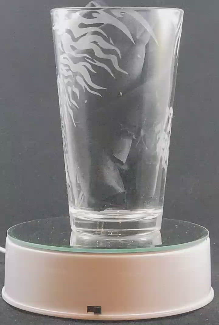 Lilith the Firehawk from Borderlands Laser Engraved Pint Glass