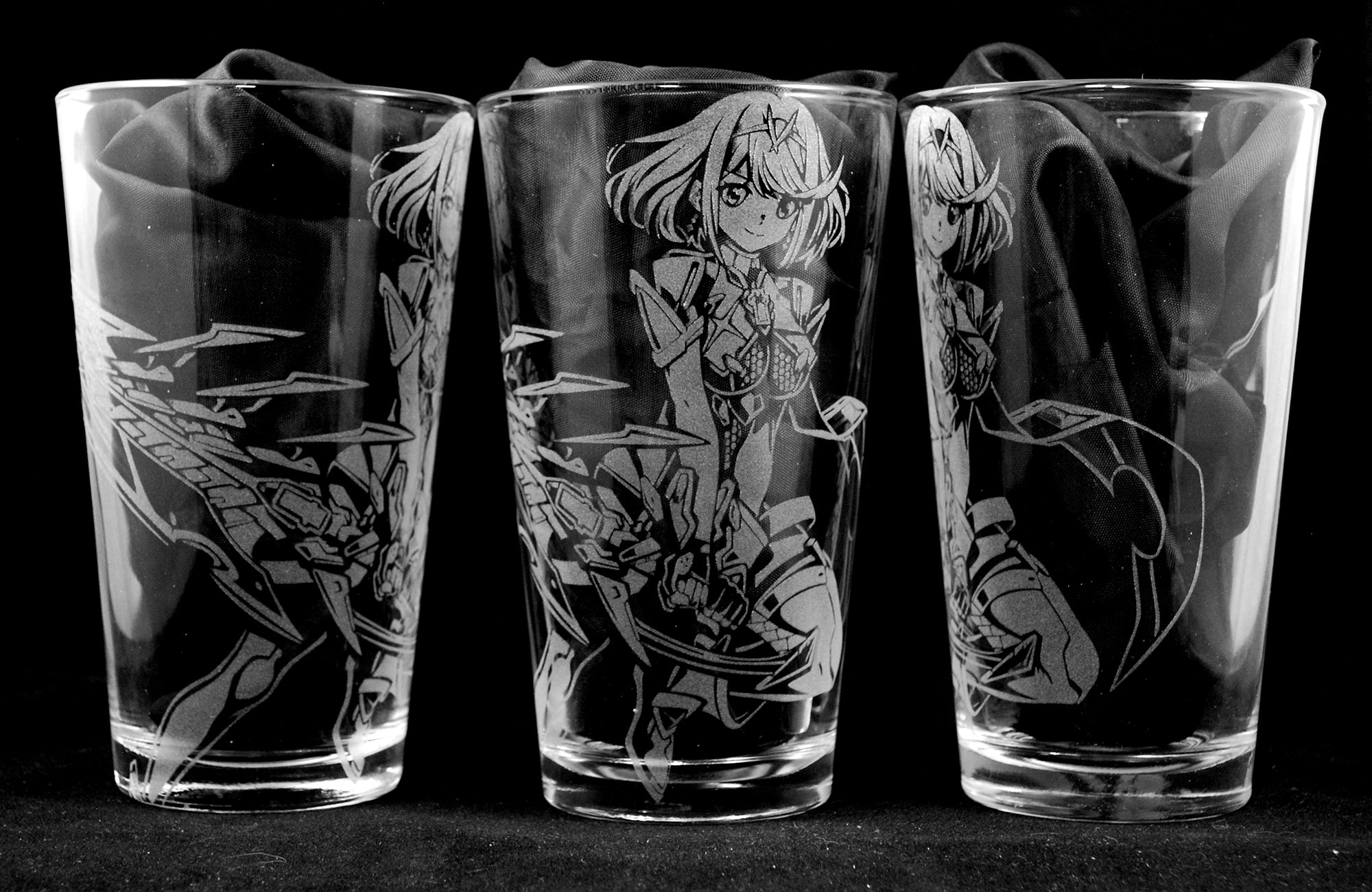 Pyra from Xenoblade Chronicles 2 Laser Engraved Pint Glass